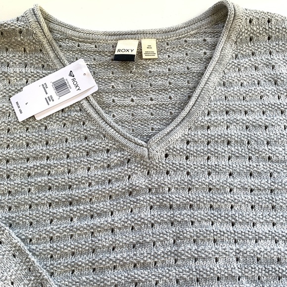 🌸Do You Good V-Neck Sweater 🌸 - Picture 8 of 12